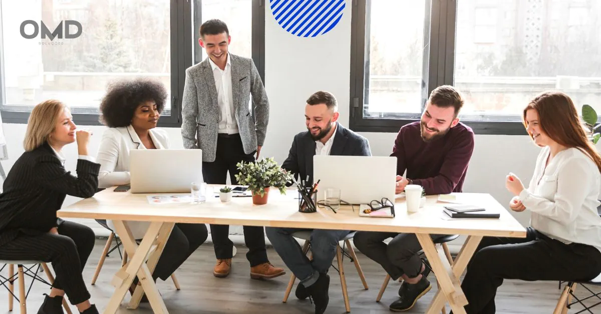 omo implementar um canal de denúncias